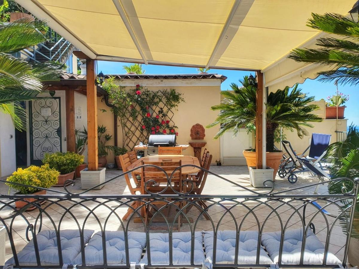 Willa Casa Terryb - Il Monticello Positano Zewnętrze zdjęcie
